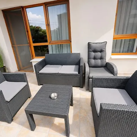Luxury Bükreş